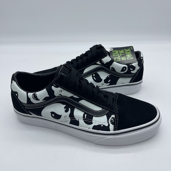 Vans Other - Vans Old Skool 508731 Alien Ghost Mens Sz. 7 / Womens 8.5 Glow In The Dark Shoes